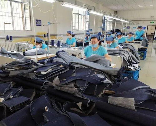 西峰新峰公司服装厂生产经营呈现产销两旺